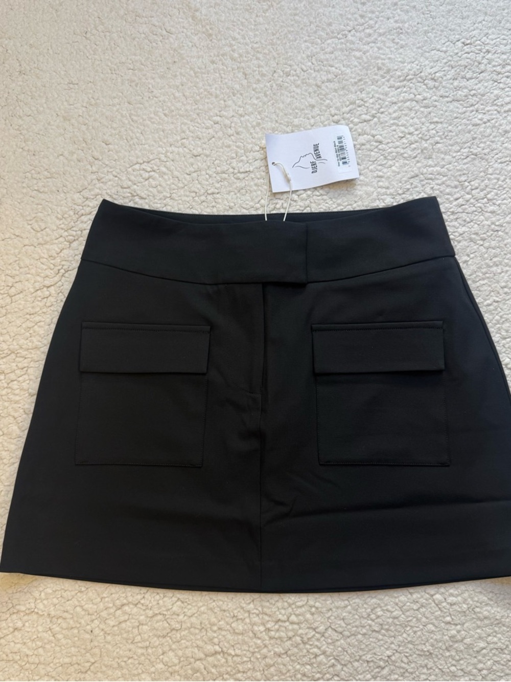 NWT Djerf Avenue Day To Day Black Mini Skirt Size Small - Picture 4 of 14